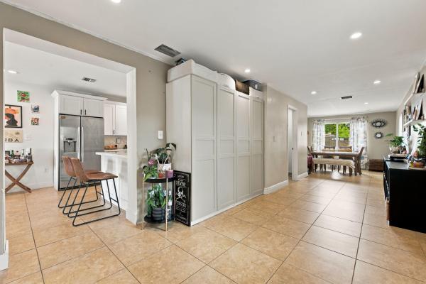 Rogers, 1710 NW 6th St, Miami, Florida 33125, image 1