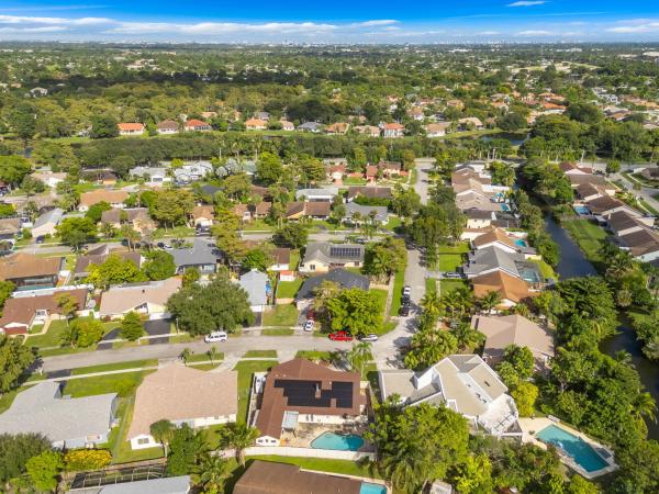 Boulevard Woods North, 7000 NW 49th St, Lauderhill, Florida 33319, image 1