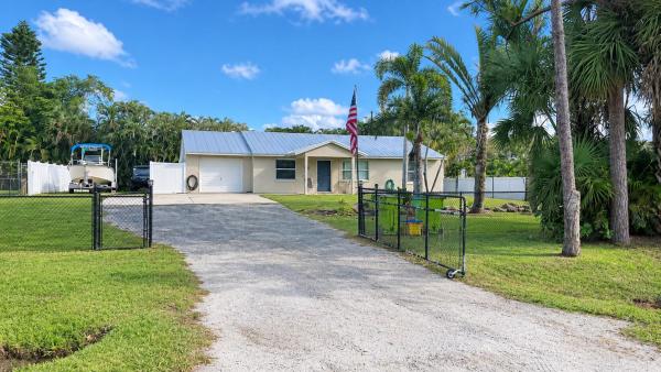 Loxahatchee Groves Residential, 14687 Paradise Trl, Loxahatchee Groves, Florida 33470, image 1