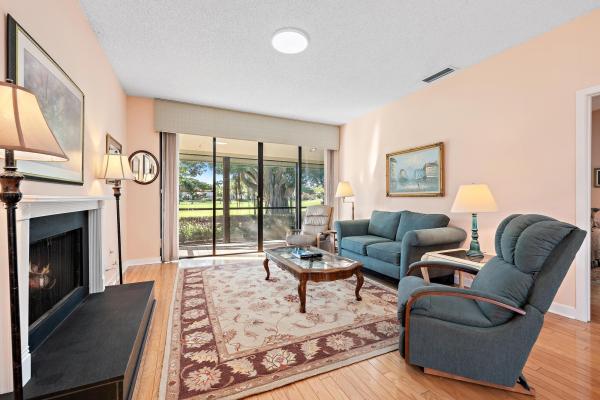 Patio Homes, 275 Old Meadow Way, Palm Beach Gardens, Florida 33418, image 1