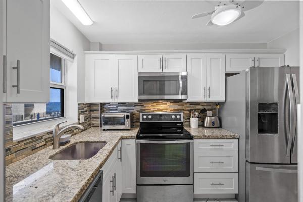 Hillsboro Colonnade, 1161 Hillsboro Mile #305, Hillsboro Beach, Florida 33062, image 1