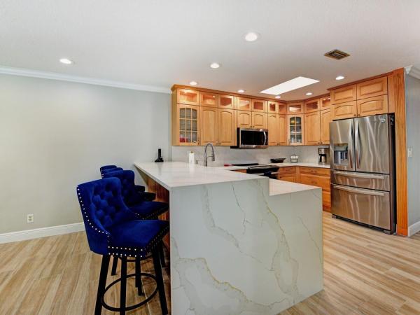 Brookfield, 5979 Pinebrook Dr, Boca Raton, Florida 33433, image 1