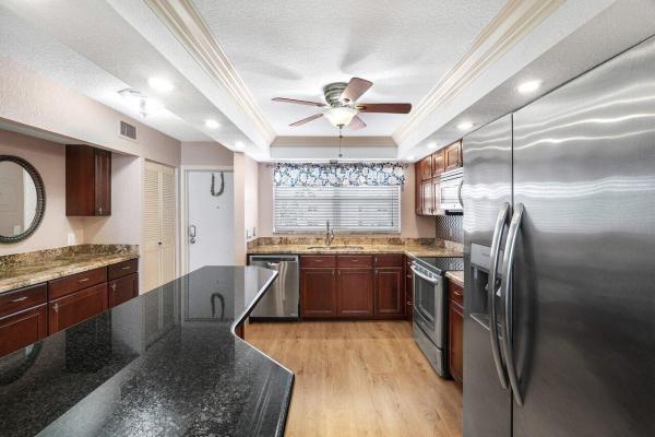 Seagate Of Gulfstream, 2006 S Federal Hwy #408, Boynton Beach, Florida 33435, image 1