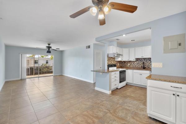 Bay Colony Club, 6253 Bay Club Dr #3, Fort Lauderdale, Florida 33308, image 1