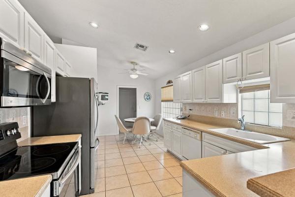 Ponte Vecchio West, 7625 Caprio Dr, Boynton Beach, Florida 33472, image 1