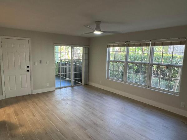 102 N Lakeside Dr #3, Lake Worth Beach, Florida 33460, image 1