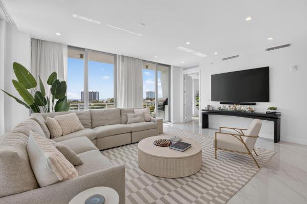 Royal Palm Residences, 495 E Royal Palm Rd #601, Boca Raton, Florida 33432, image 1