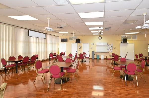 Palm Beach Leisureville, 708 SW 18th St, Boynton Beach, Florida 33426, image 1