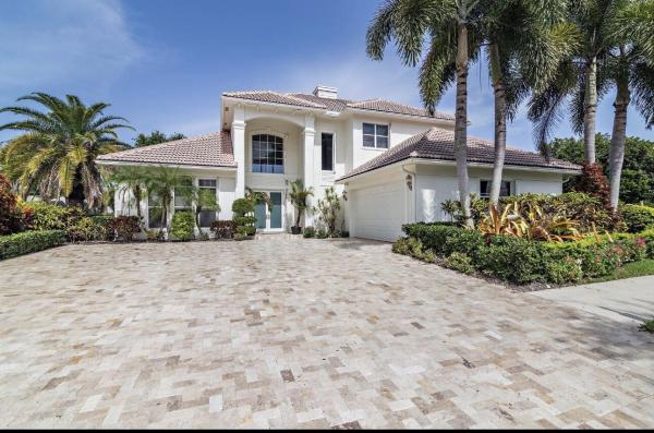 Sabal Pointe, 125 Pembroke Dr, Palm Beach Gardens, Florida 33418, image 1