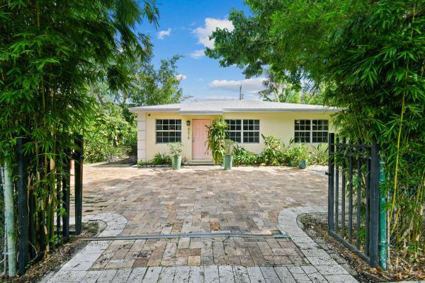 Hillside Park, 6216 Garden Ave, West Palm Beach, Florida 33405, image 1