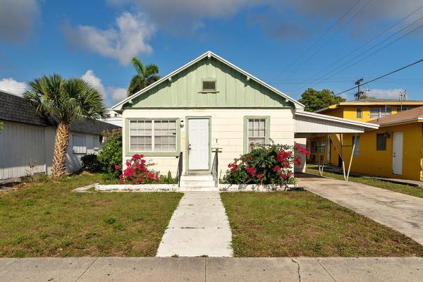 Lake Worth Town, 7A N C St, Lake Worth Beach, Florida 33460, image 1