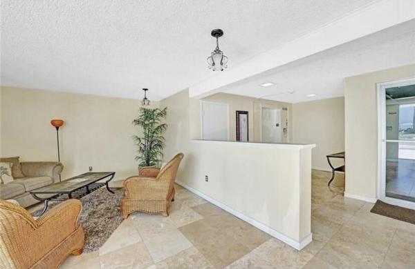 Croton Harbor, 301 Croton Ave #307, Lantana, Florida 33462, image 1