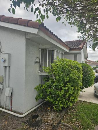9919 NW 122nd St, Hialeah Gardens, Florida 33018, image 1