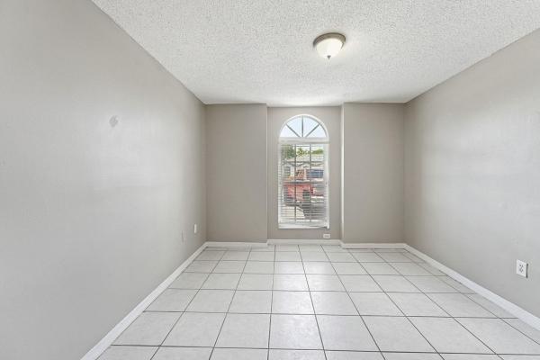 17837 SW 114th Ave, Unincorporated Dade County, Florida 33157, image 1