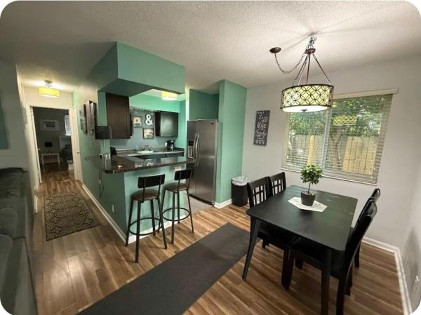 2225 NE 14th Ave #1-4, Wilton Manors, Florida 33305, image 1