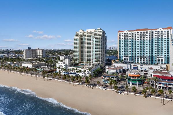 Las Olas Beach Club, 101 S Fort Lauderdale Beach Blvd #2703, Fort Lauderdale, Florida 33316, image 1