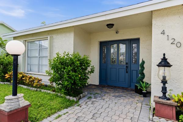 4120 Pine Green Run, Lake Worth, Florida 33467, image 1