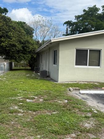 Prospect Gardens, 219 NW 40th Ct #1-3, Oakland Park, Florida 33309, image 1