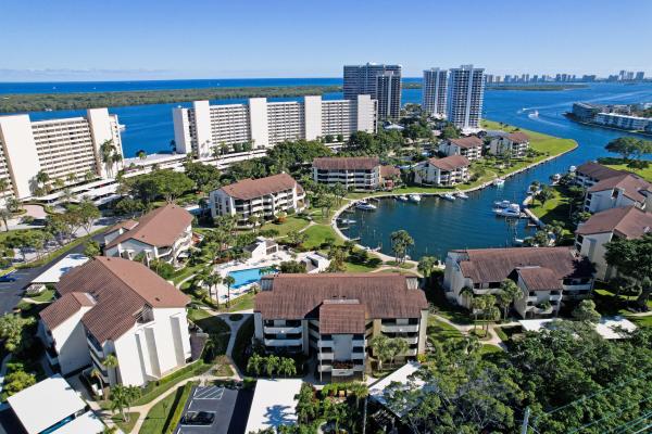 Harbor Village, 1132 Marine Way W #E3L, North Palm Beach, Florida 33408, image 1