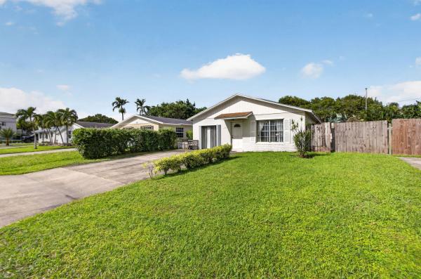Jupiter River Estates, 1225 Cherokee St, Jupiter, Florida 33458, image 1