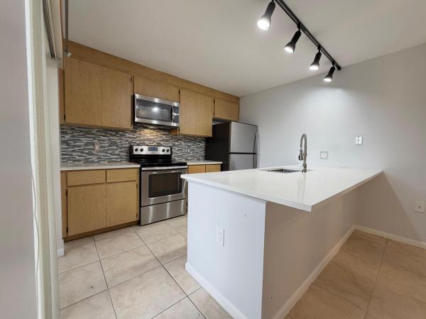Village Of Sandalwood Lakes South, 5025 50th Way, West Palm Beach, Florida 33409, image 1