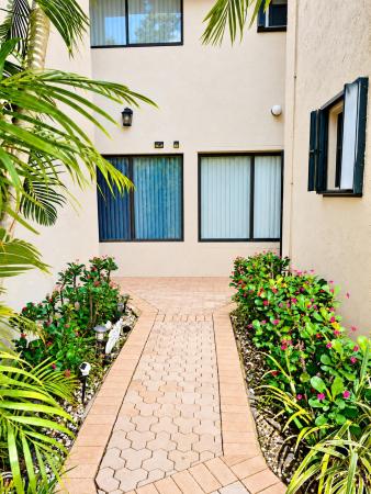 The Trellises At Jacaranda, 950 Mockingbird Ln #614B, Plantation, Florida 33324, image 1