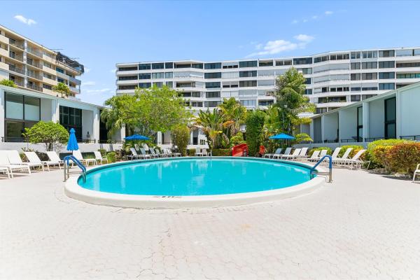 Mayfair House, 3589 S Ocean Blvd #403, South Palm Beach, Florida 33480, image 1