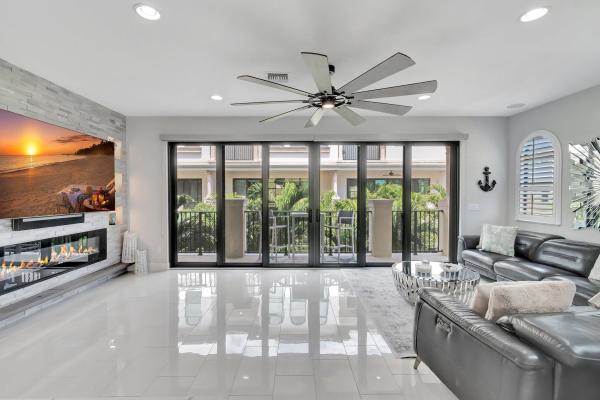 Casa Del Mar, 623 Windward Cir S, Boynton Beach, Florida 33435, image 1