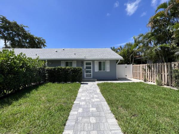 South Corals, 1402 NE 34th St #A-B, Oakland Park, Florida 33334, image 1