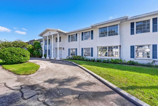 Imperial Point Colonnades, 6800 NE 22nd Way #2129, Fort Lauderdale, Florida 33308, image 1