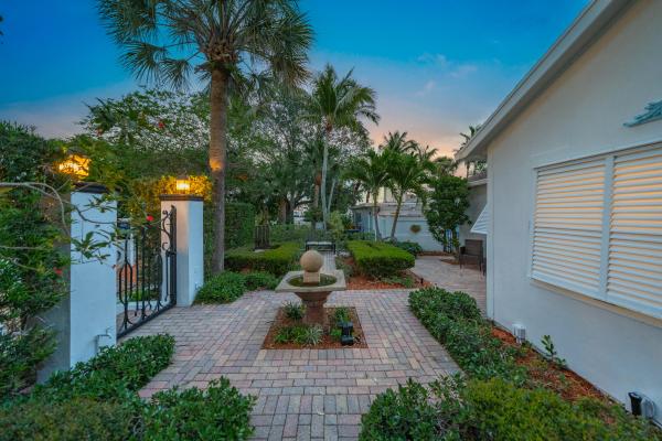 North Lake Worth, 205 18th Ave N, Lake Worth Beach, Florida 33460, image 1