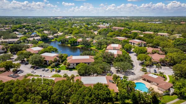 4706 Carambola Cir N #2787, Coconut Creek, Florida 33066, image 1