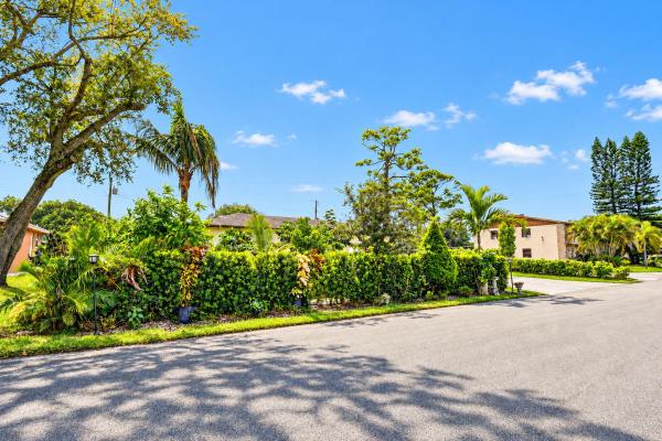 4306 Waterway Dr, Lake Worth, Florida 33461, image 1