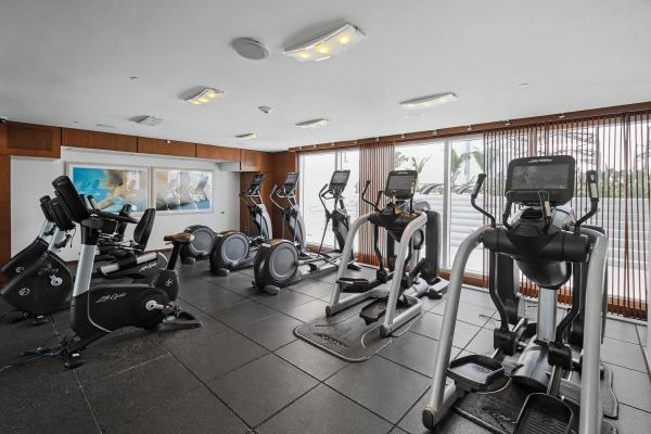 One Miami East, 335 S Biscayne Blvd #1002, Miami, Florida 33131, image 1
