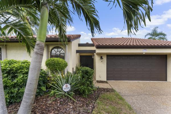 Golf Pointe At Woodmont, 7029 Golf Pointe Cir, Tamarac, Florida 33321, image 1