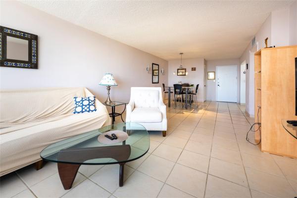 Allington Towers South, 1600 S Ocean Dr #8H, Hollywood, Florida 33019, image 1