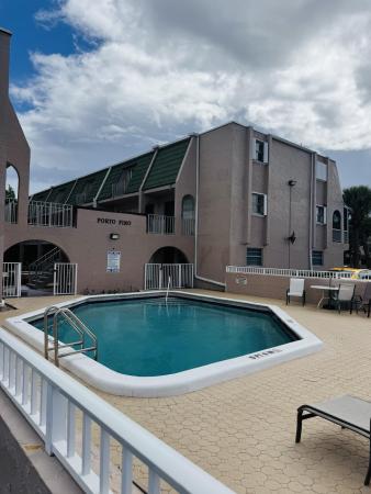 Portofino Gardens, 1100 SE 4th Ave #1, Deerfield Beach, Florida 33441, image 1