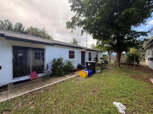 Lake Worth Town, 917 N M St #917/919, Lake Worth Beach, Florida 33460, image 1