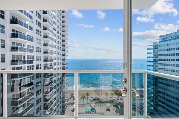 Playa Del Sol, 3500 Galt Ocean Dr #1106, Fort Lauderdale, Florida 33308, image 1