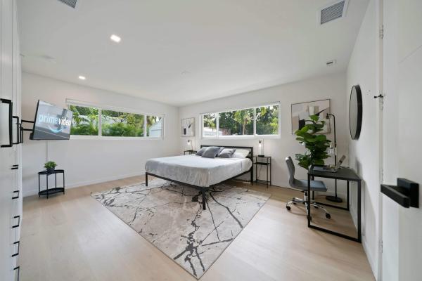 Griffing Biscayne Park Estates, 11530 NE 7th Ave, Biscayne Park, Florida 33161, image 1