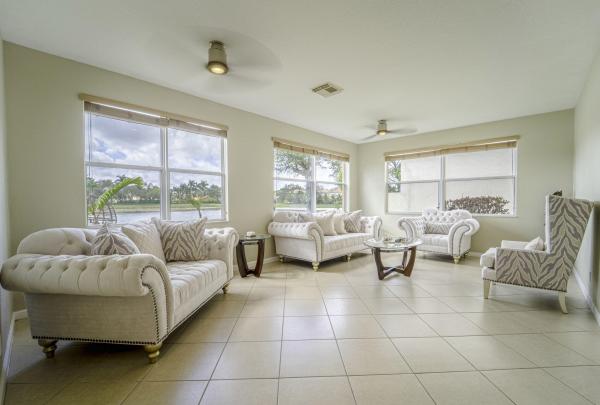 Terracina, 6770 Aliso Ave, West Palm Beach, Florida 33413, image 1