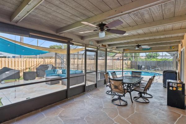 Maddock, 1119 Sea Pines Way, Lantana, Florida 33462, image 1