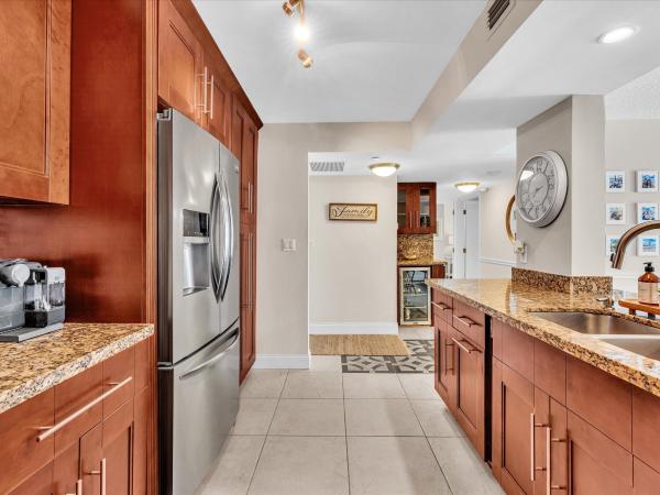 Opal Towers West, 1150 Hillsboro Mile #1008, Hillsboro Beach, Florida 33062, image 1