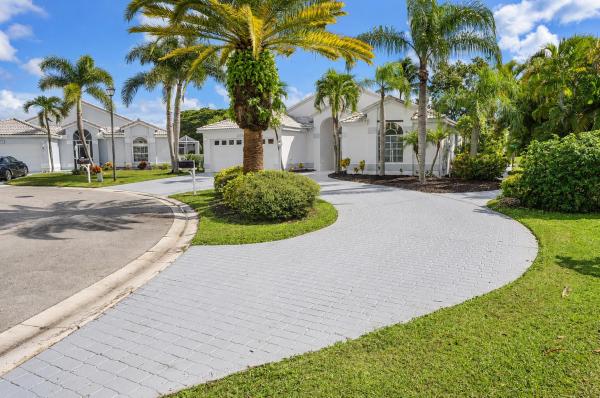 Canterbury Estates, 4270 Camrose Ln, West Palm Beach, Florida 33417, image 1