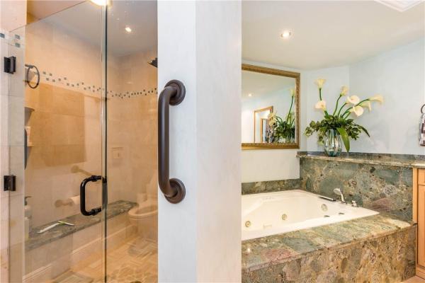 2000 Island Boulevard, 2000 Island Blvd #3004, Aventura, Florida 33160, image 1
