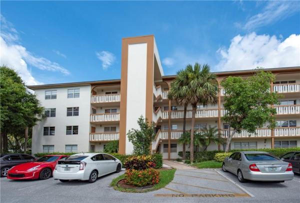 Martinique Village, 4302 Martinique Cir #A2, Coconut Creek, Florida 33066, image 1