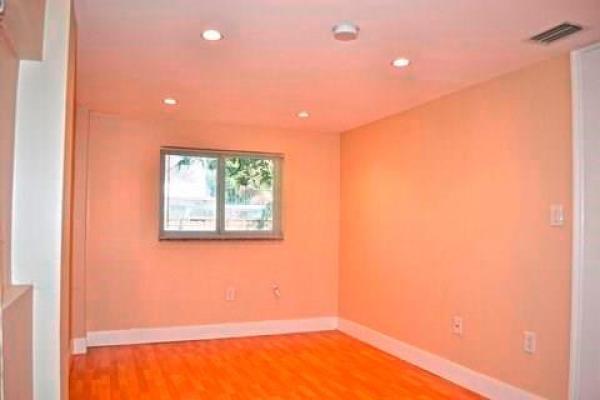 Central Oakland Park, 3411 NE 6th Ave, Oakland Park, Florida 33334, image 1
