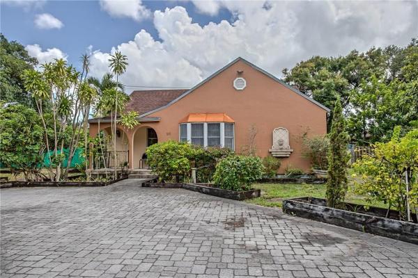 Wilton Manors No HOA, 96 NE 21st Ct, Wilton Manors, Florida 33305, image 2