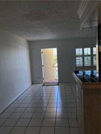 Middle River Villas, 815 Middle River Dr #317, Fort Lauderdale, Florida 33304, image 3