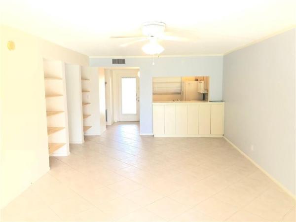 Sabal Palm Of Pine Island Ridge, 9520 Seagrape Dr #205, Davie, Florida 33324, image 2